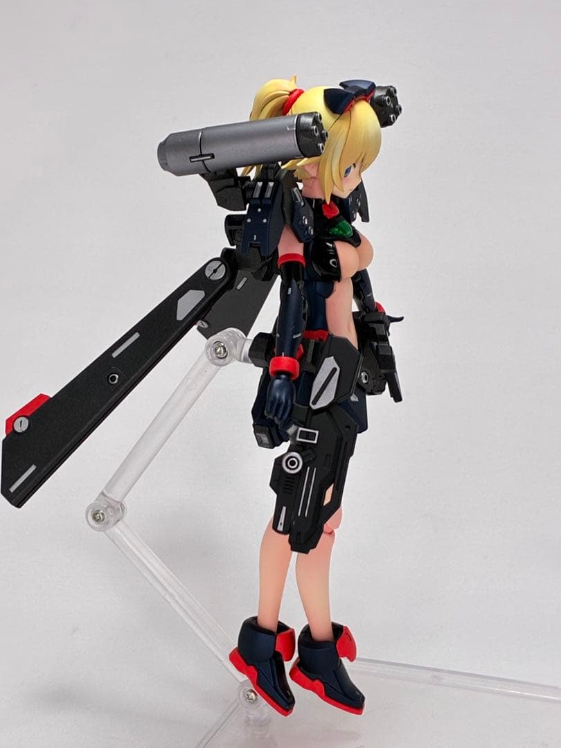 ゲ*チ様 あばたーふみな　全塗装　リックディアス風　美プラ　美少女プラモデル