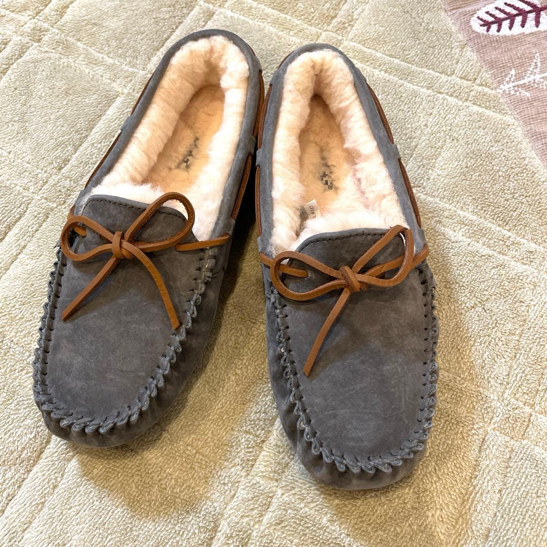 UGG アグ　モカシン　24㎝