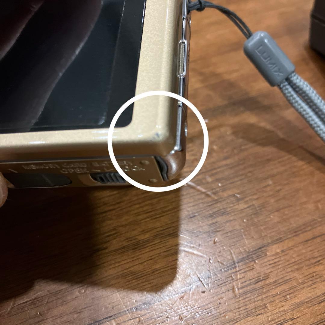 フ*ー様 Panasonic DMC-FX77 ゴールド　デジカメ　LUMIX