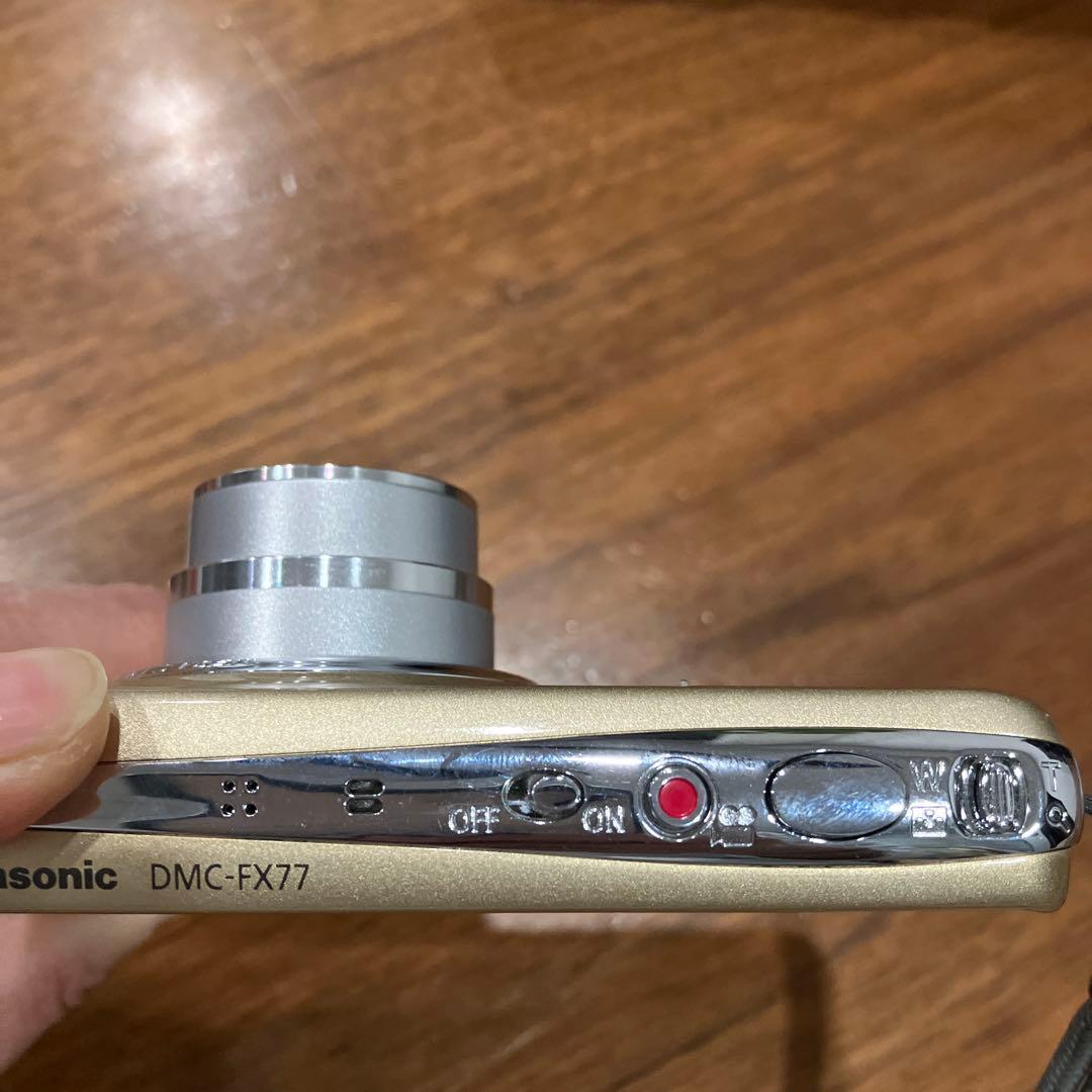フ*ー様 Panasonic DMC-FX77 ゴールド　デジカメ　LUMIX