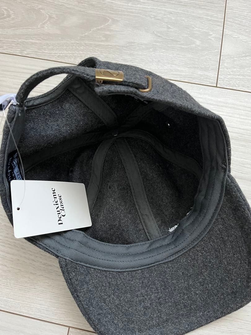 Deuxieme Classe BTN Logo キャップ