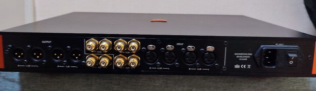 プリアンプ Holo Audio Serene KTE