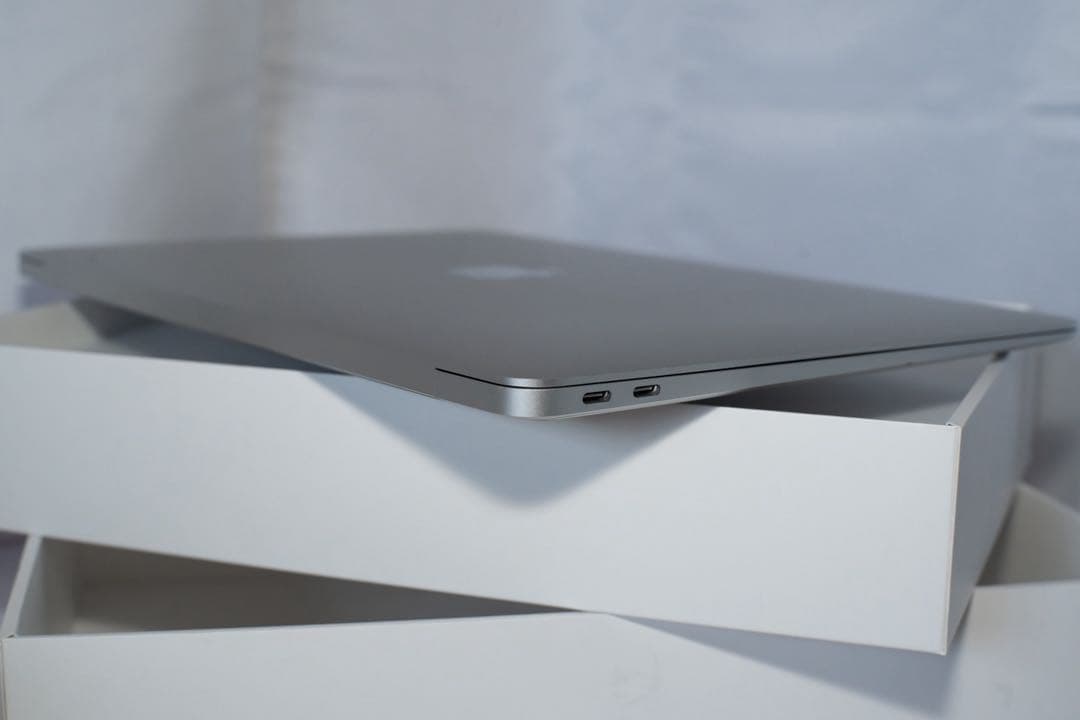 【週末特価】M1 MacBook Air 16GB/512GB シルバー