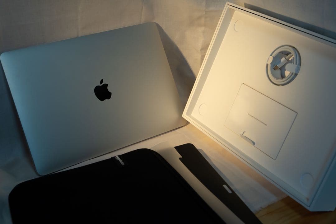 【週末特価】M1 MacBook Air 16GB/512GB シルバー