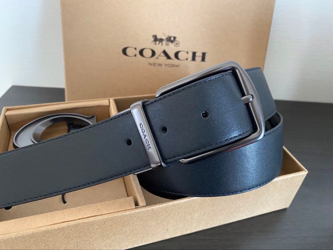 SALE♪コーチ　新品　リバーシブル　シグネチャー　バックル回転可能　セット
