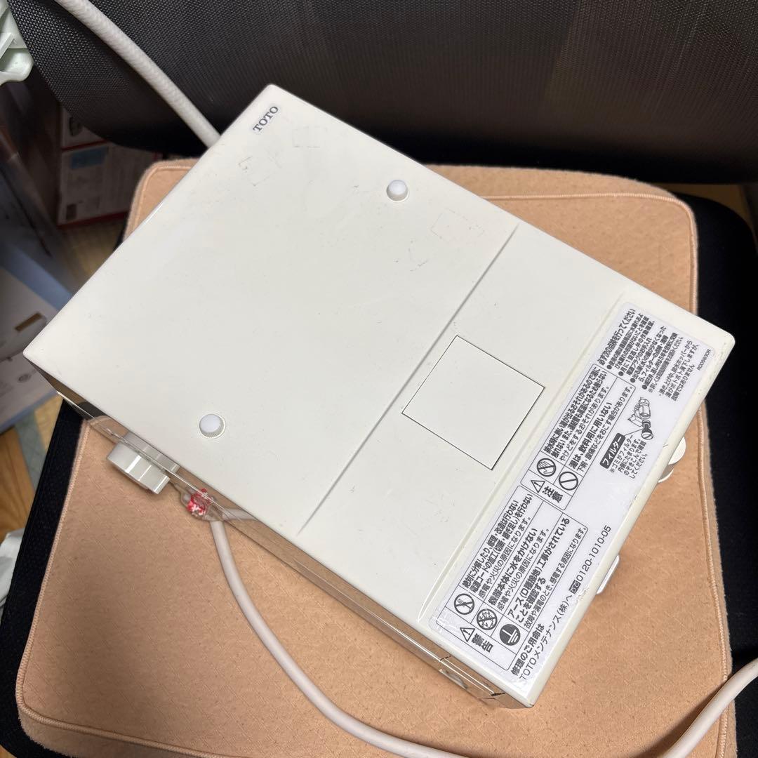 2台セットTOTO 小型電気温水器 REWF03A11S