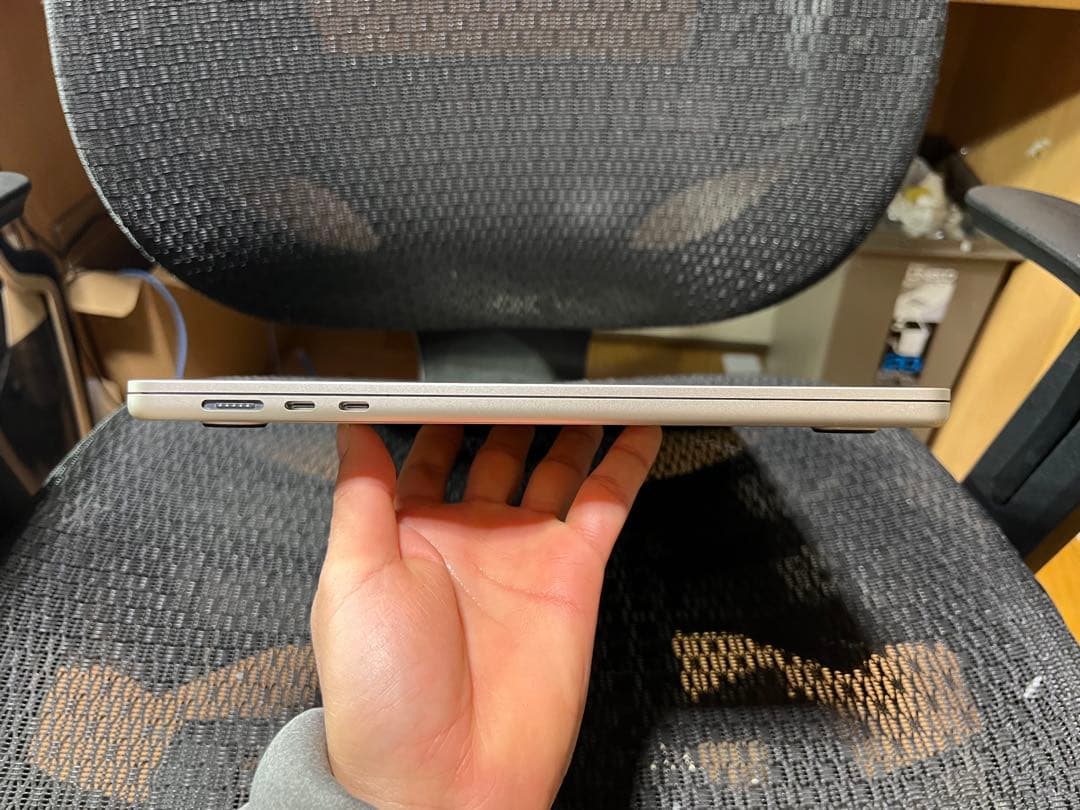 MacBook Air 15インチ M2 2023