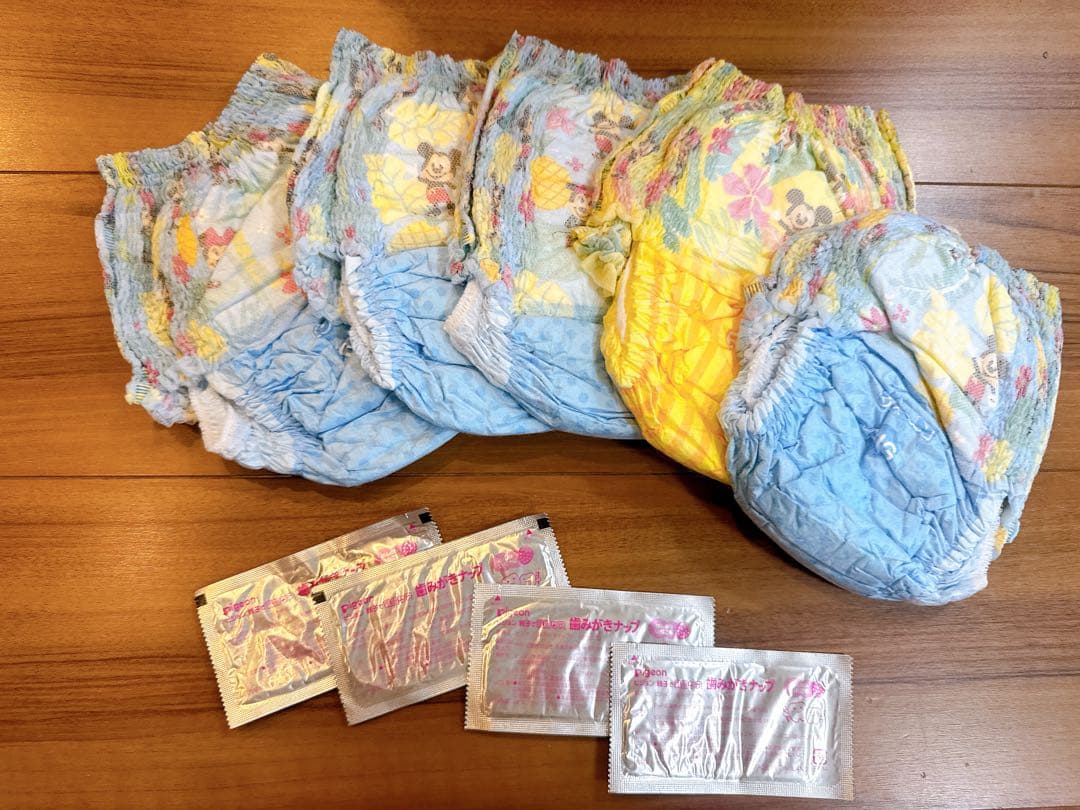 おまけ付きBABYBJORN ハイチェア ホワイト