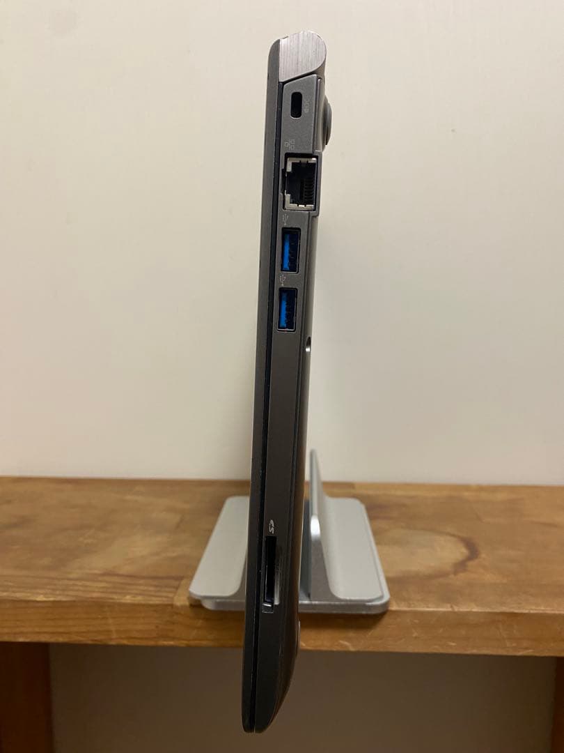 TOSHIBA dynabook R63/P 8／512GB SSD