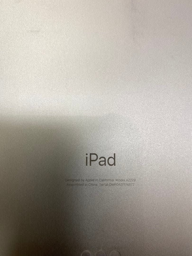 ジャンク品iPad Pro (12.9インチ)第4世代 256GB ENR72