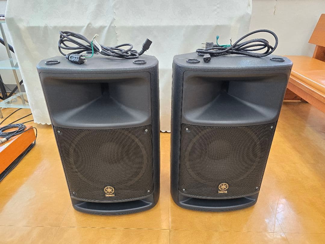 (値下げ)Yamaha スピーカー 2台セット 中型 ブラック　MSR400