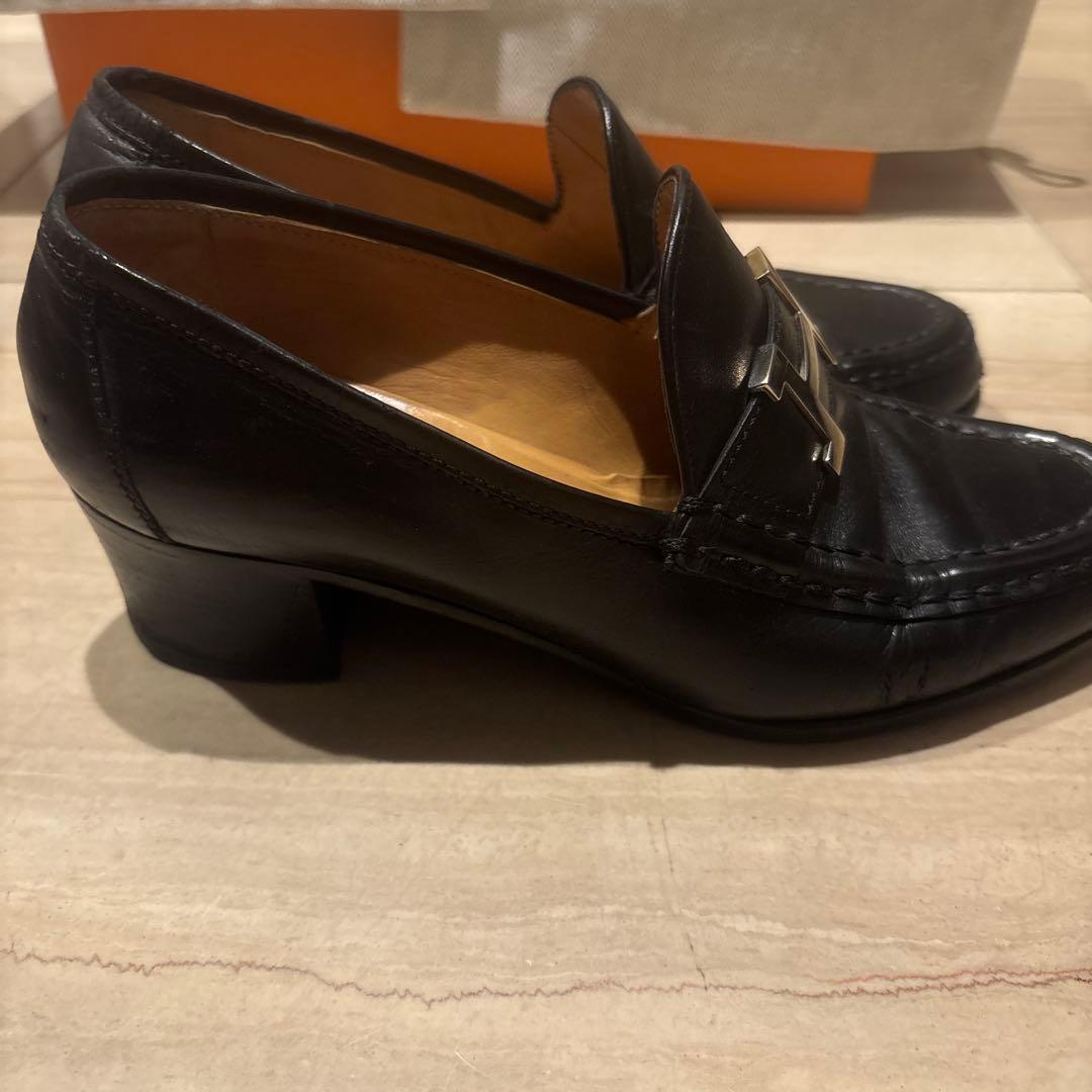 エルメス　ブラックモカシン Hロゴ金具付き