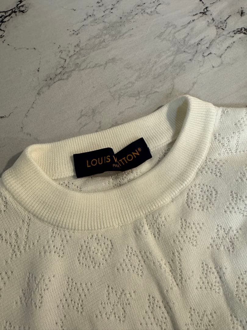 LOUIS VUITTON ホワイト ニットセーター