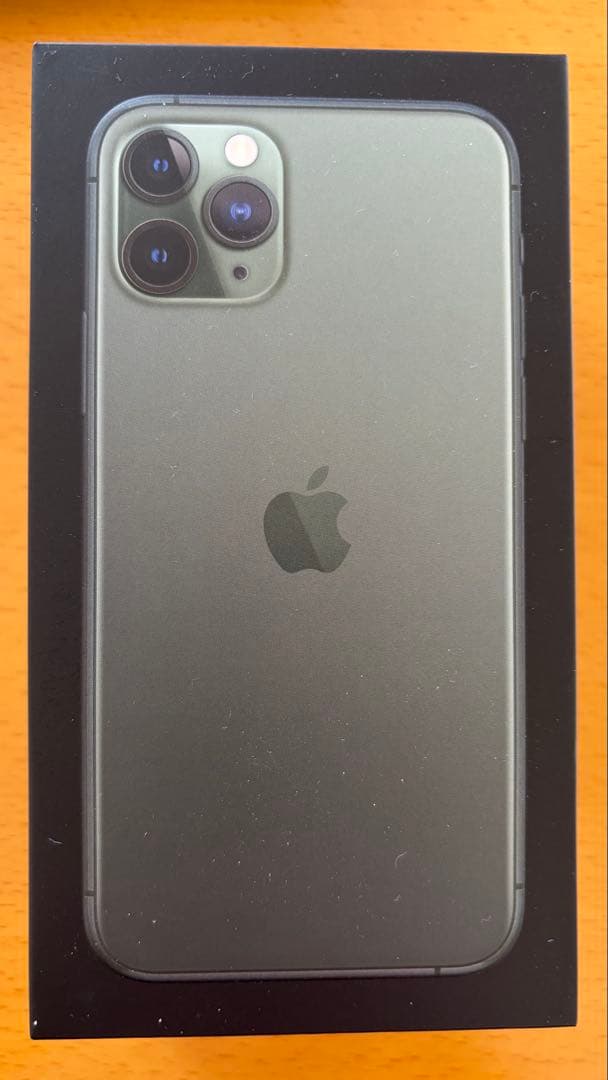 iPhone 11pro 本体　プラス　アクセサリー