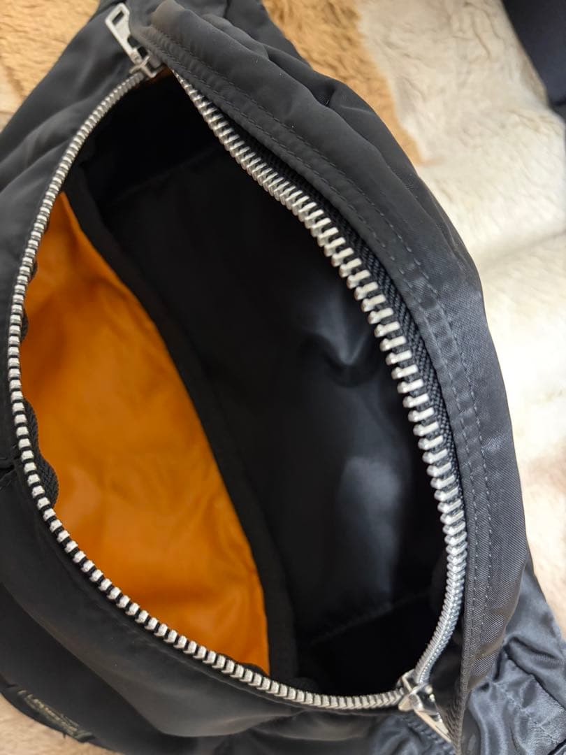 美品 PORTER ボディバッグ ウエストバッグ ブラック タンカー
