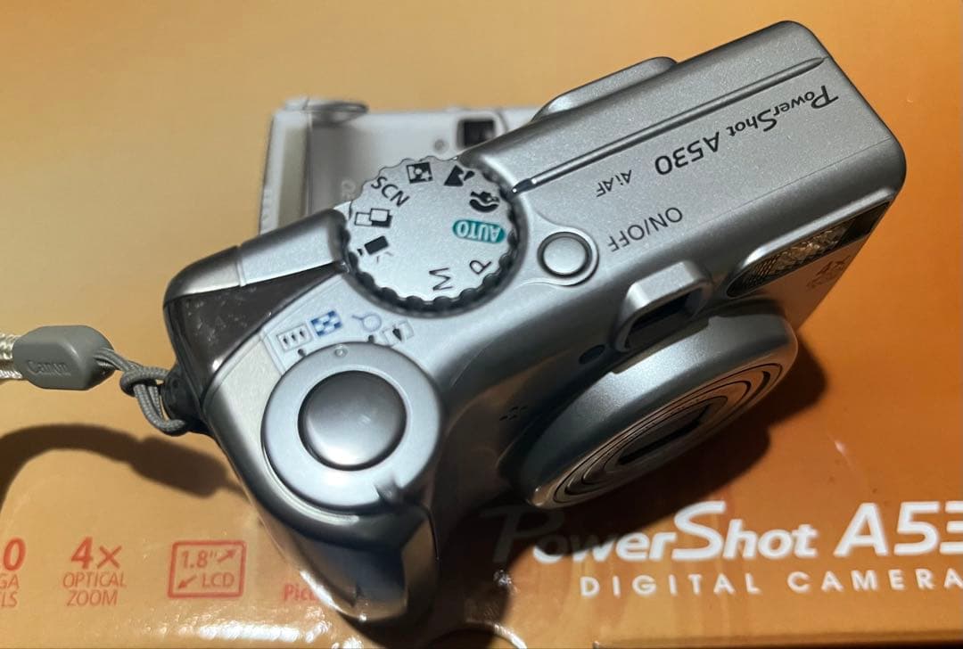 Canon PowerShot A530 デジタルカメラ