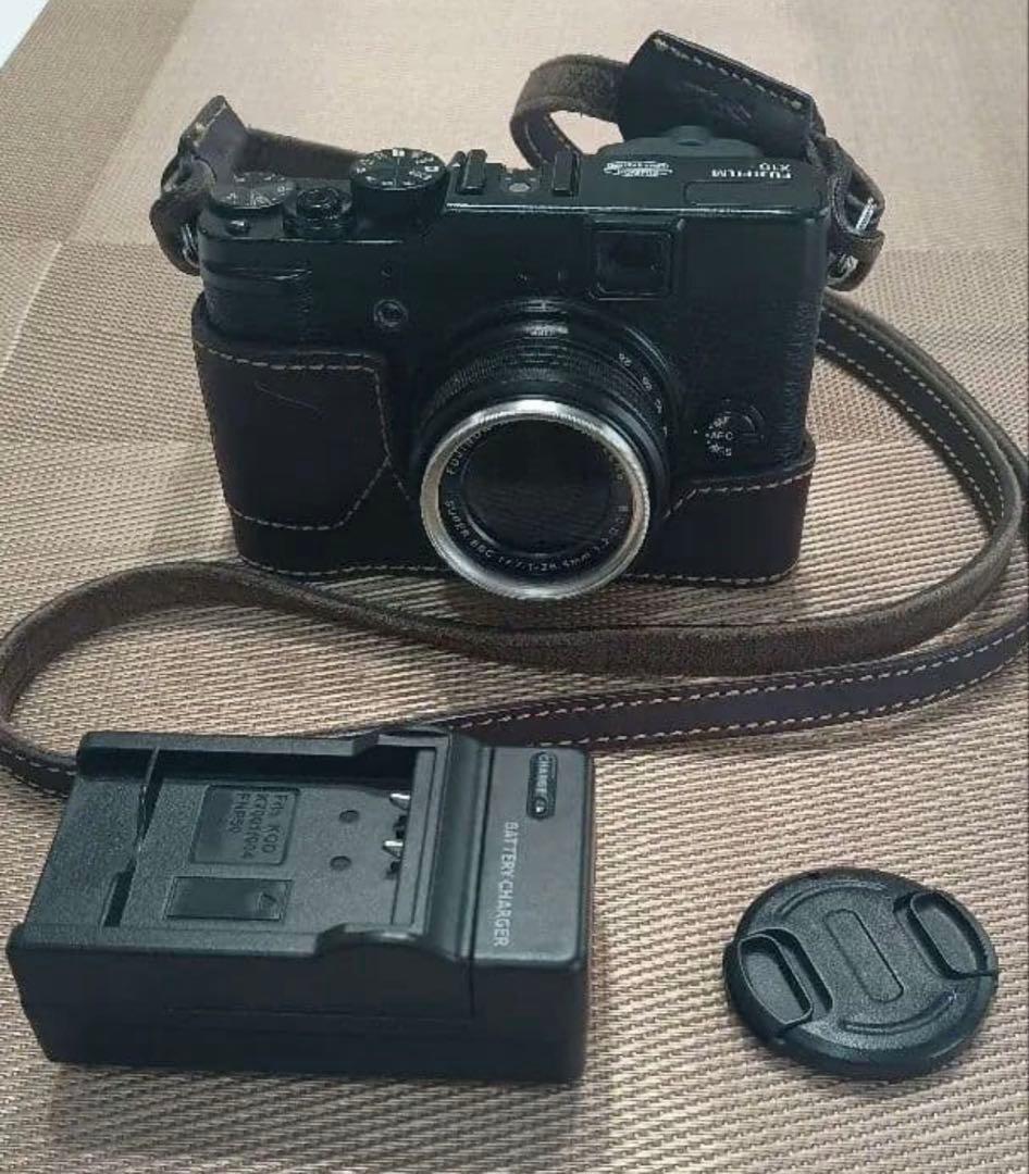 【付属品多数付‼︎】FUJIFILM X10