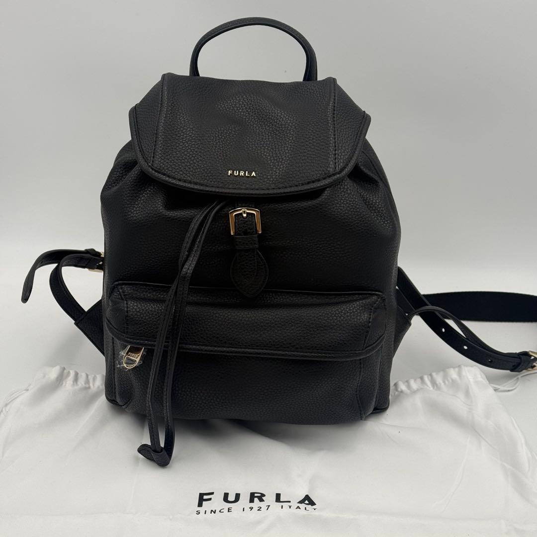 ✨未使用級✨FURLA ブラック レザー バックパック　CLASSIC s ネロ
