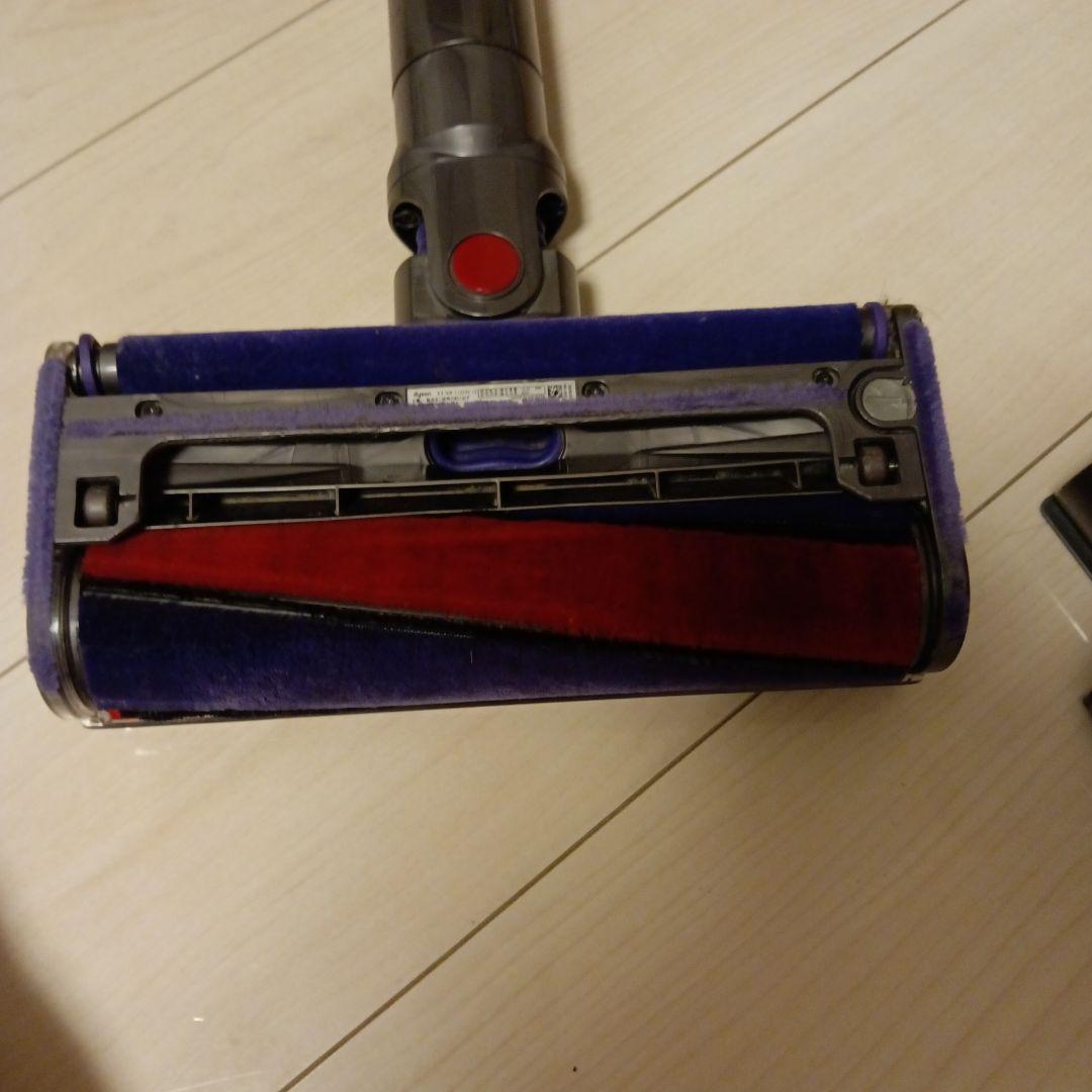 105.Dyson　Cyclone　v10