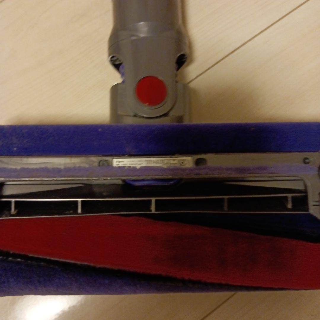 105.Dyson　Cyclone　v10