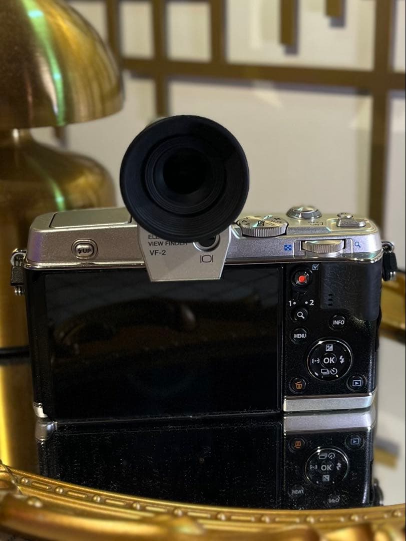 OLYMPUS PEN E-P5 レンズキット 外付けファインダー VF-2付属