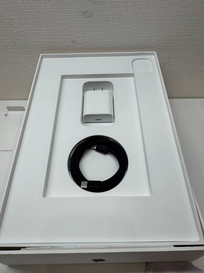 iPad Pro4 256GB ほぼ未使用超美品！最新！