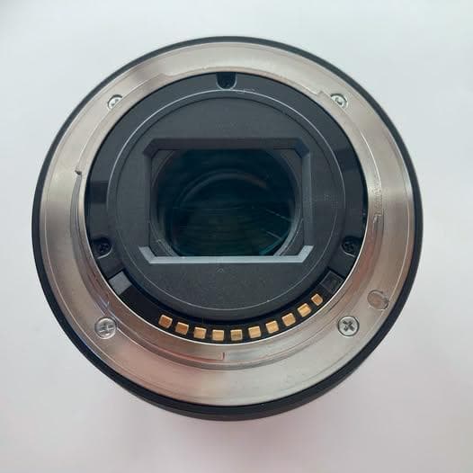 Sony αEマウント16-70mm F4 APS-C OSS