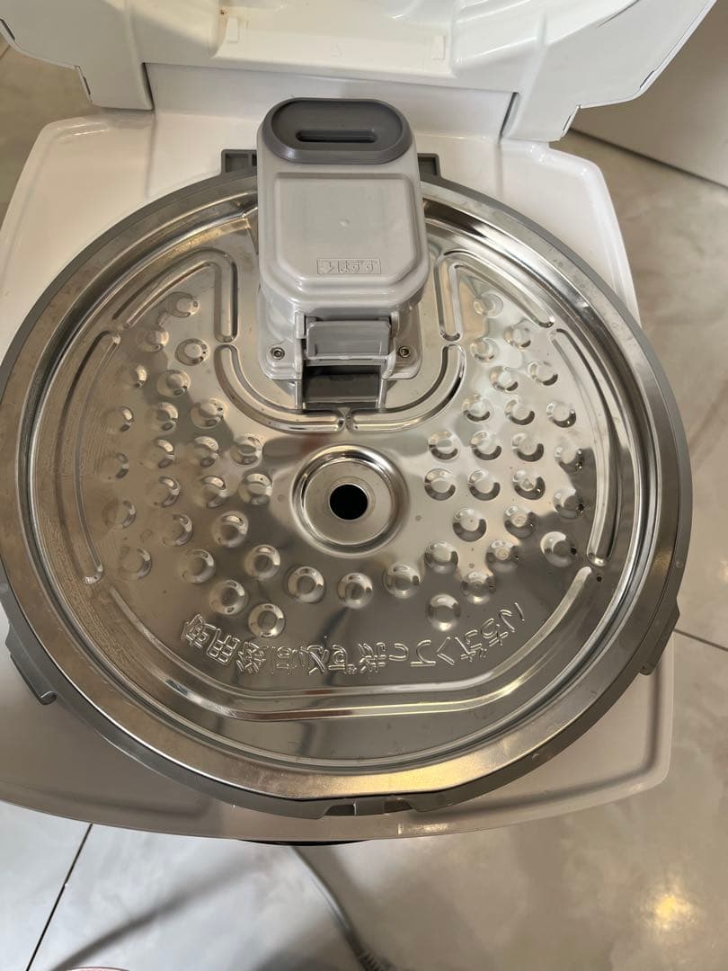 三菱　IHジャー炊飯器　10合炊き　備長炭　炭炊釜