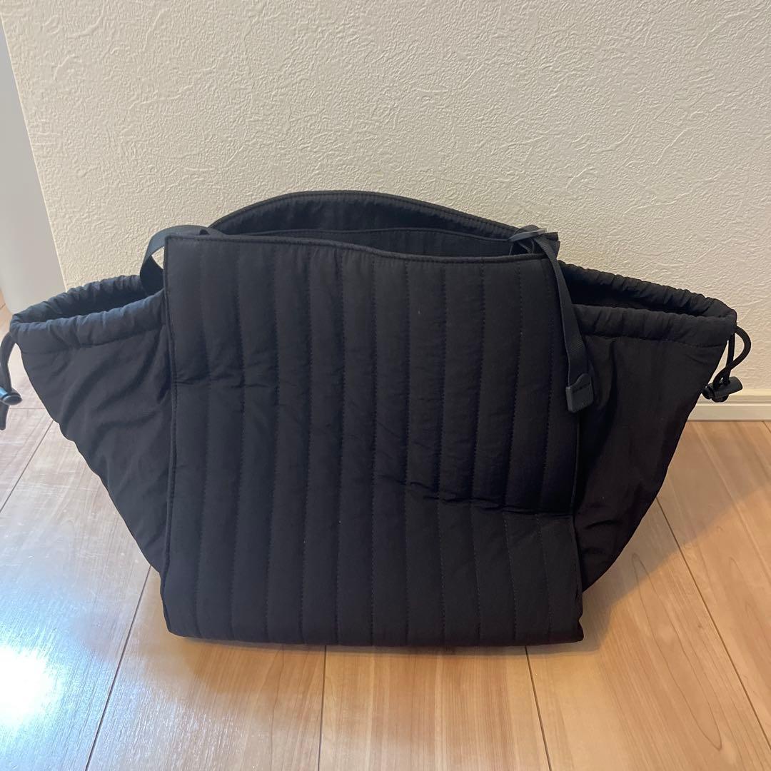 ソルプレーサ　マザーズバック　ブラックMサイズ