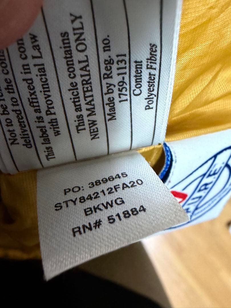 patagonia パタゴニア　ナノパフジャケット　イエロー ダウンジャケット