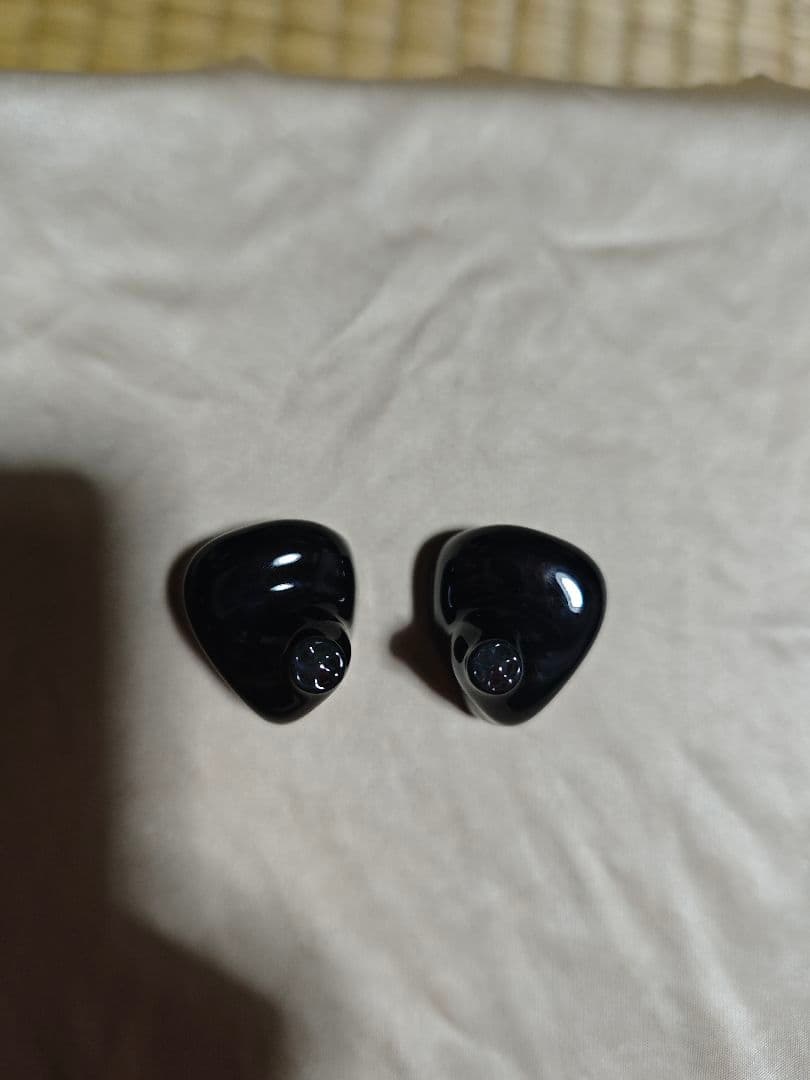 ほぼ未使用品 Empire Ears RAVEN　ブラック　保証有り