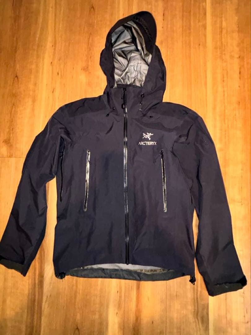 ARC'TERYX　Beta AR Jacket