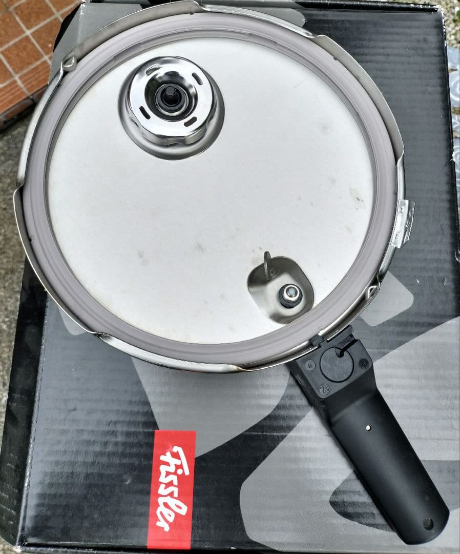 フィスラー圧力鍋4.5ｌ　未使用品