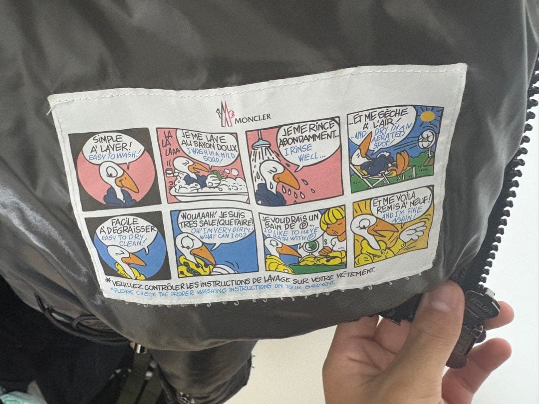 黒 ダウンジャケット Mサイズ フード付き