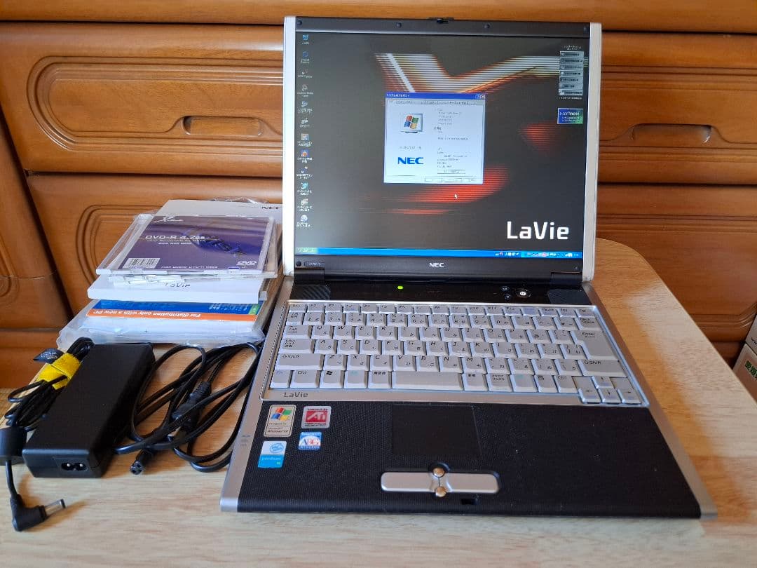 NEC LaVie ノートPC ACアダプター付き