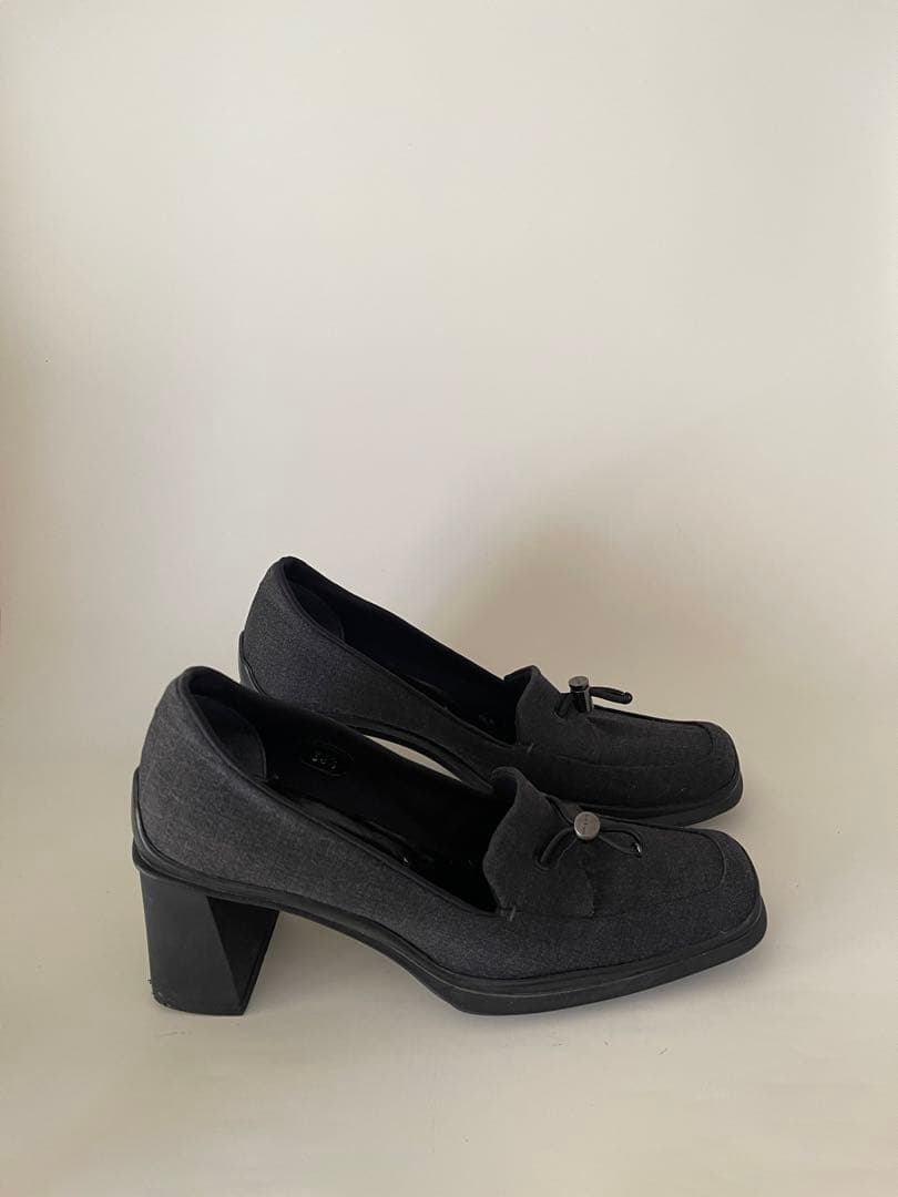 美品Pradaプラダブラックグレーヒール付きモカシンパンプス36.5