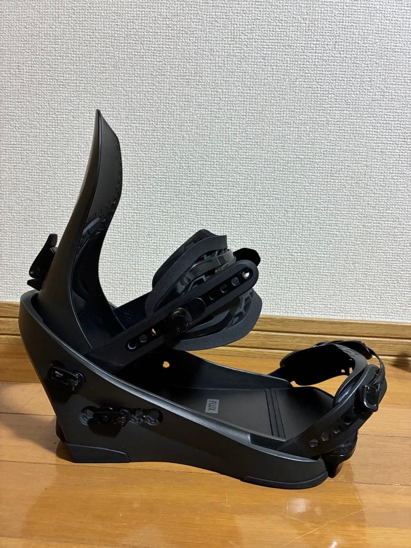 FLUX CV-LTD 23-24モデル