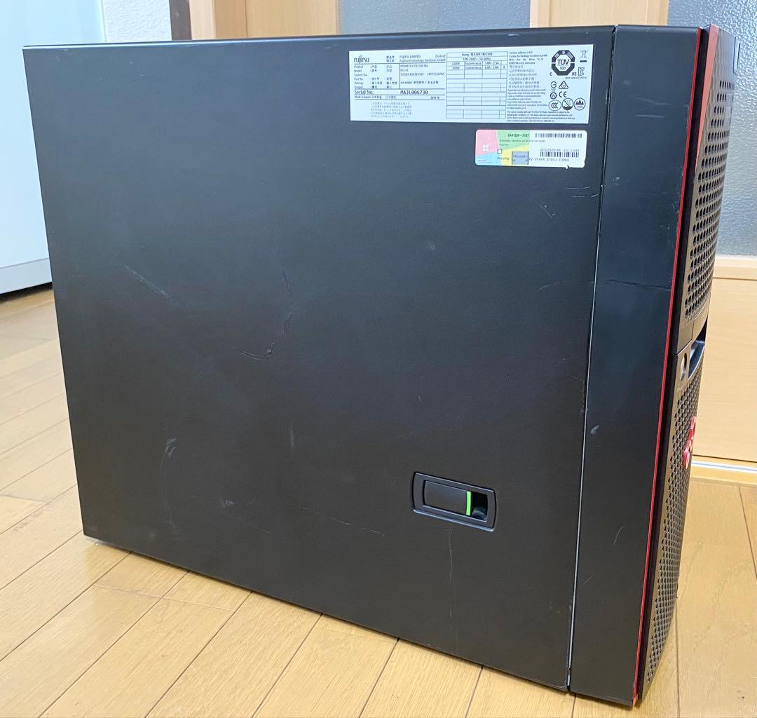 富士通Server PRIMERGY TX1330 M4 Xeon E-2124