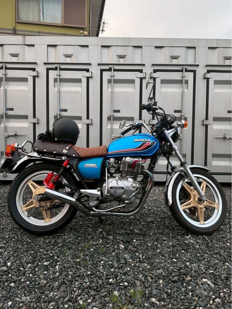 ホーク2 シート