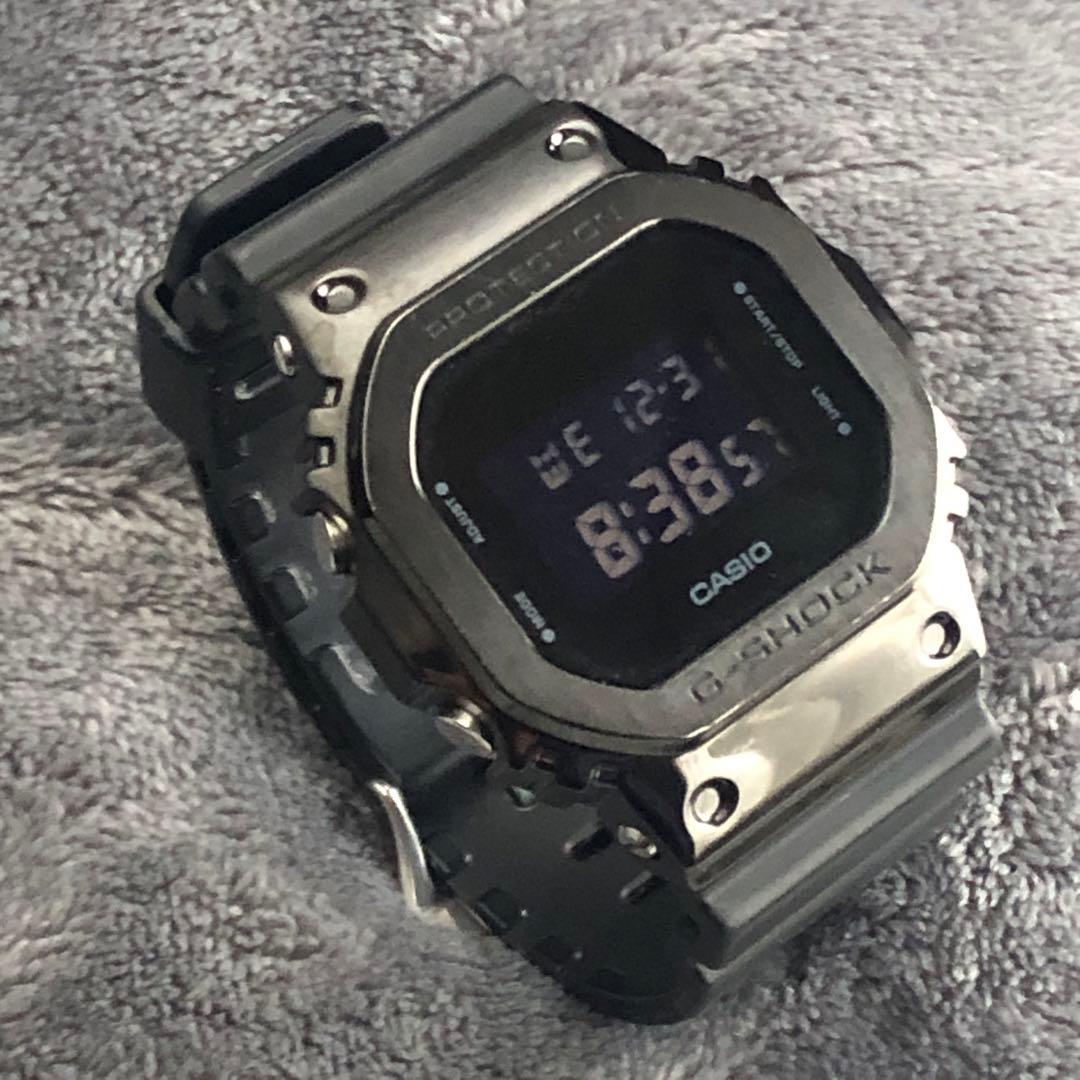 メタルブラック［目立つキズなし］G-SHOCK GM-5600B-1JF