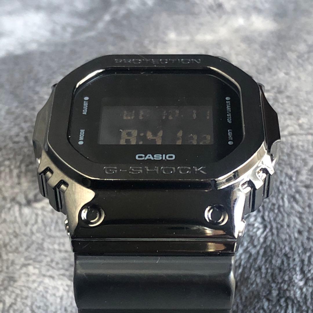 メタルブラック［目立つキズなし］G-SHOCK GM-5600B-1JF