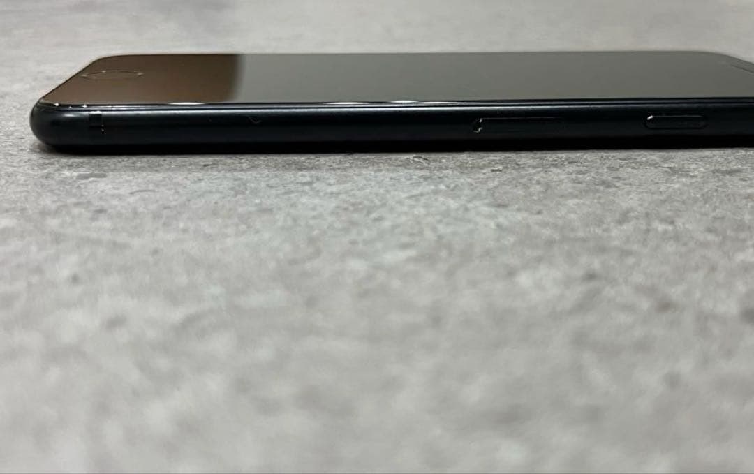 iPhoneSE (第2世代) 128GB ブラック