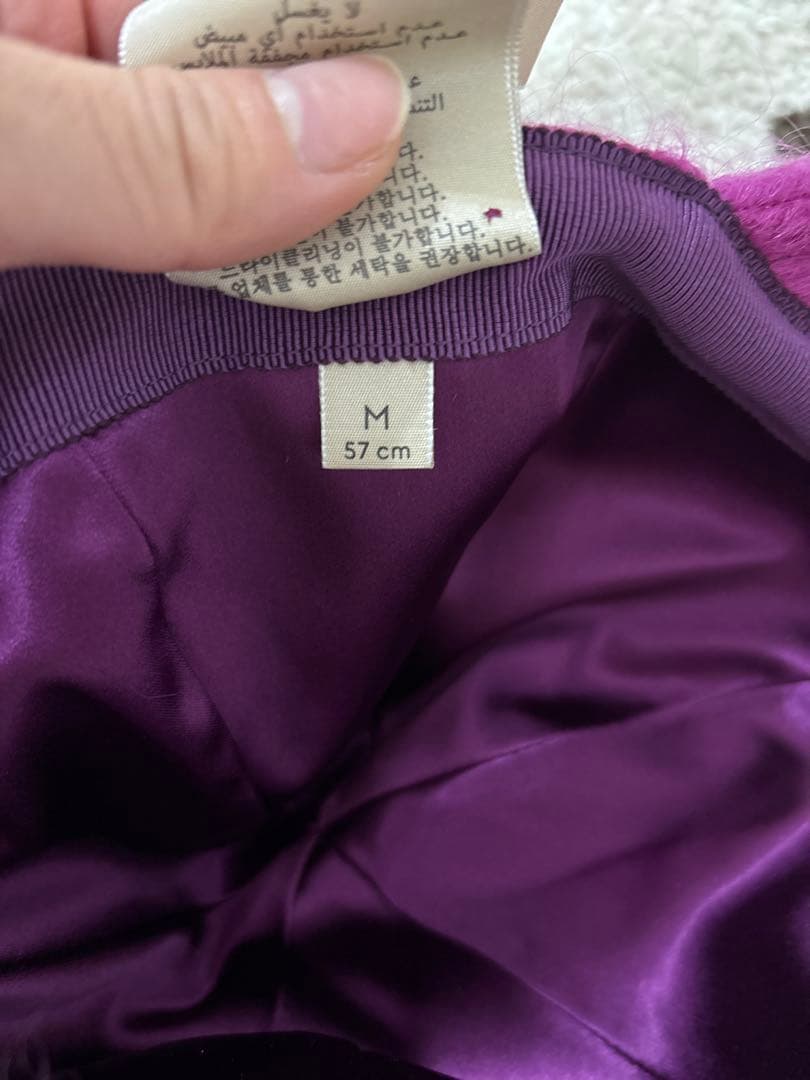 正規品　ほぼ未使用　GUCCI 正規品 もこもこキャップ 秋冬