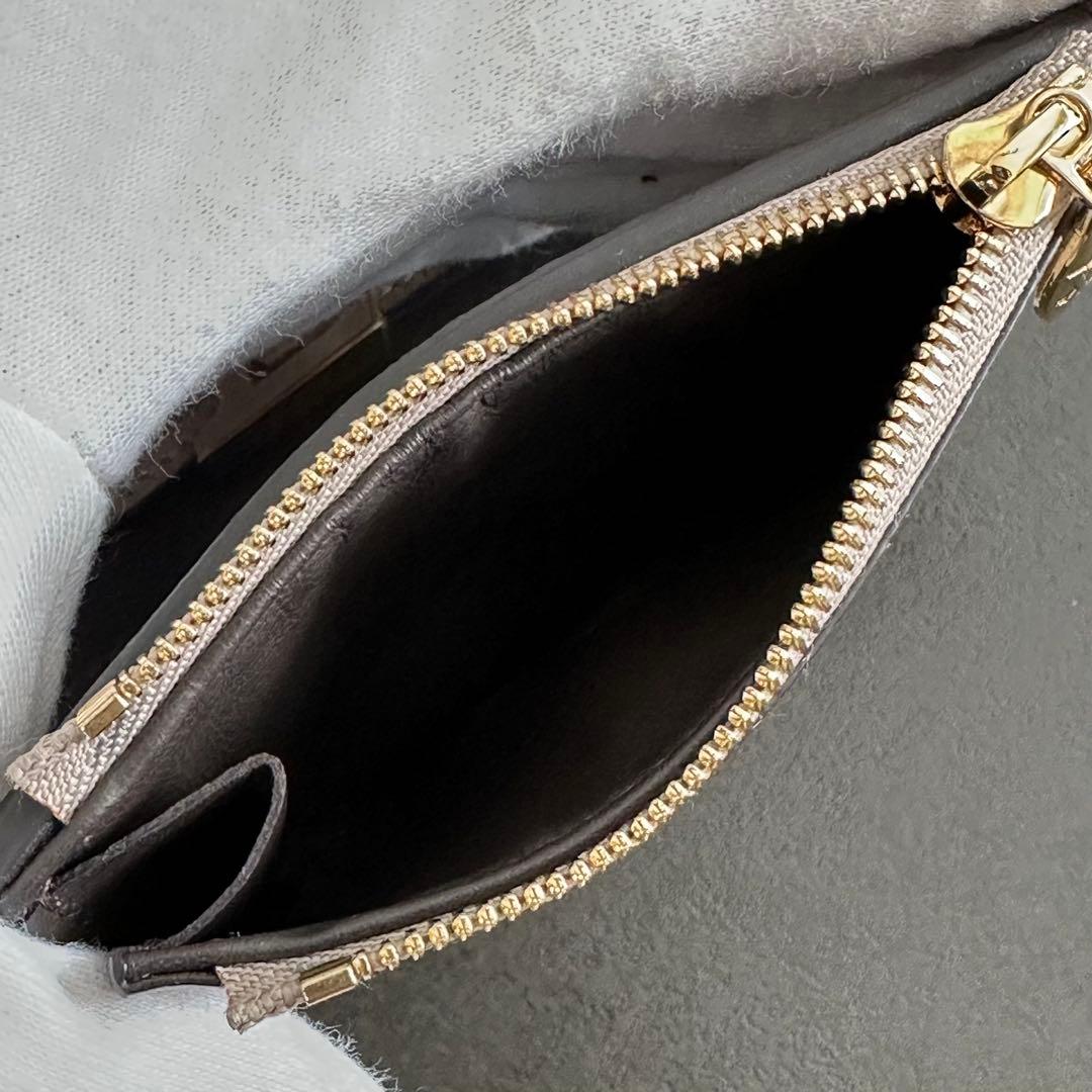 ルイヴィトン ポルトフォイユ カプシーヌ XS ガレ 三つ折り財布 ベージュ