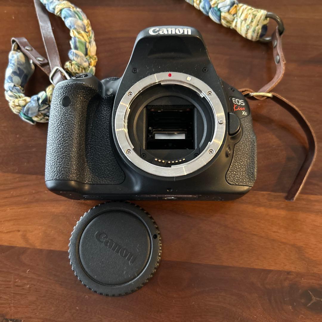 Canon キャノン　EOS Kiss x5 レンズ2個セット