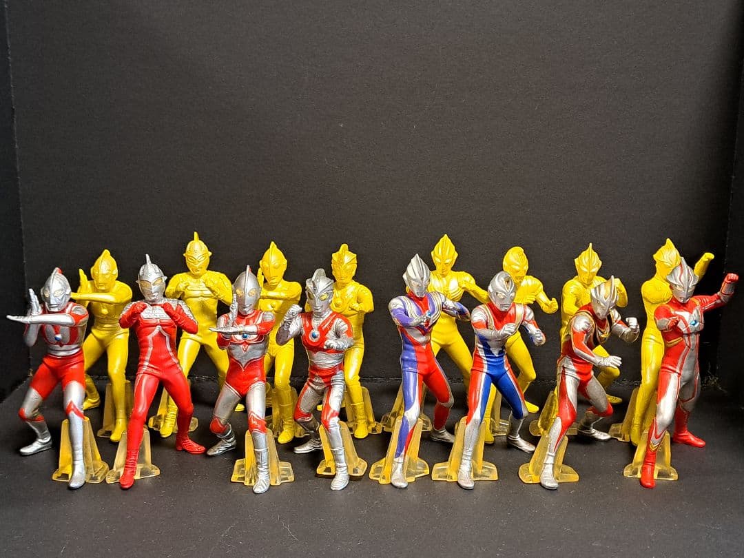 バンダイHDM創絶「超ウルトラ8兄弟」ノーマル・グリッター16体セット