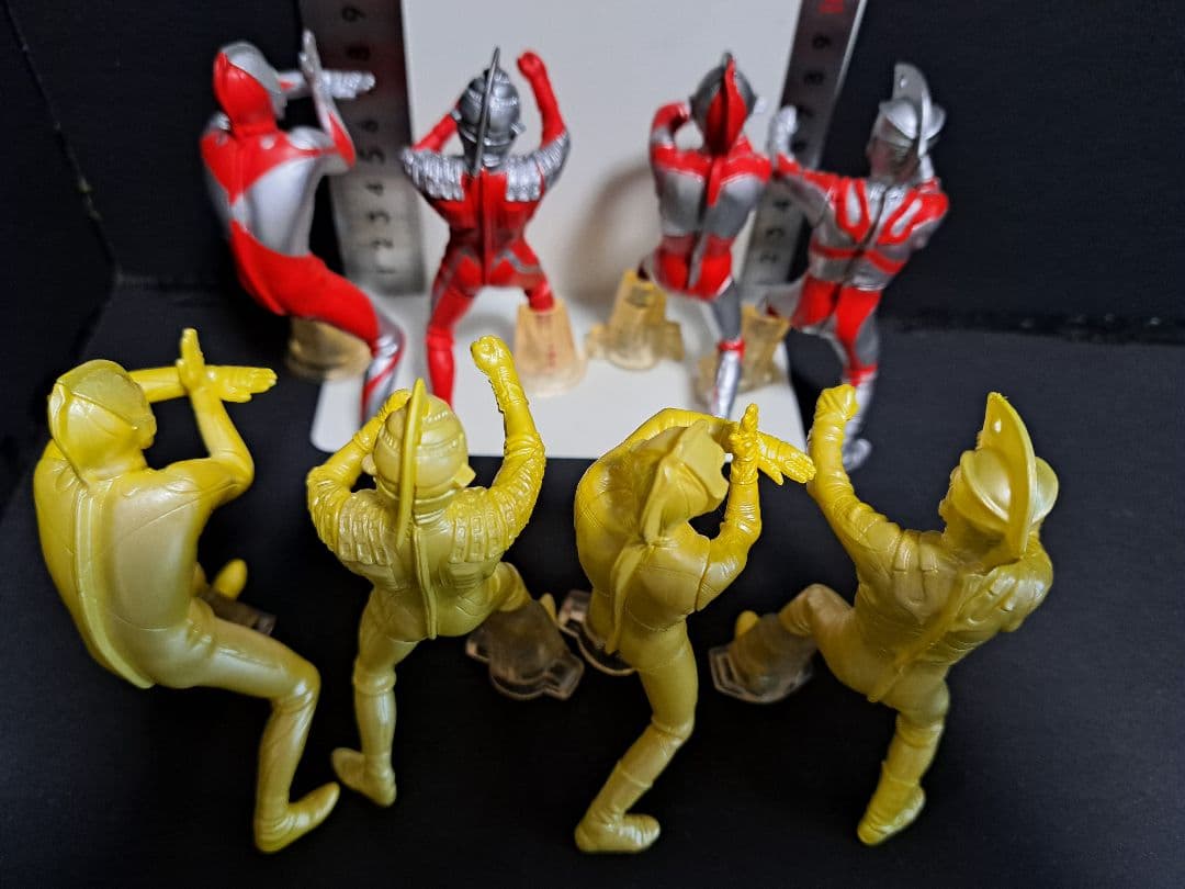 バンダイHDM創絶「超ウルトラ8兄弟」ノーマル・グリッター16体セット