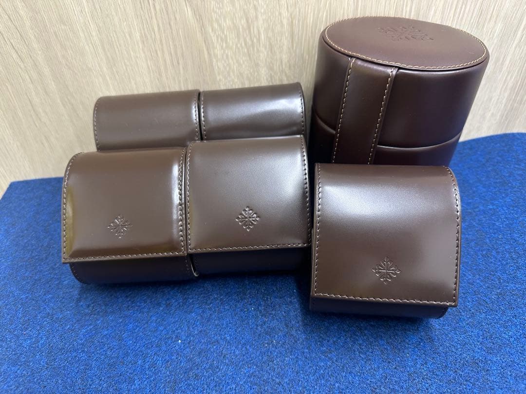 安い‼️PATEK PHILIPPE ワインディングマシーン＋時計ケース5点