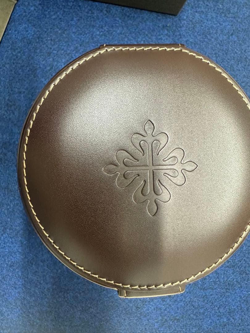 安い‼️PATEK PHILIPPE ワインディングマシーン＋時計ケース5点