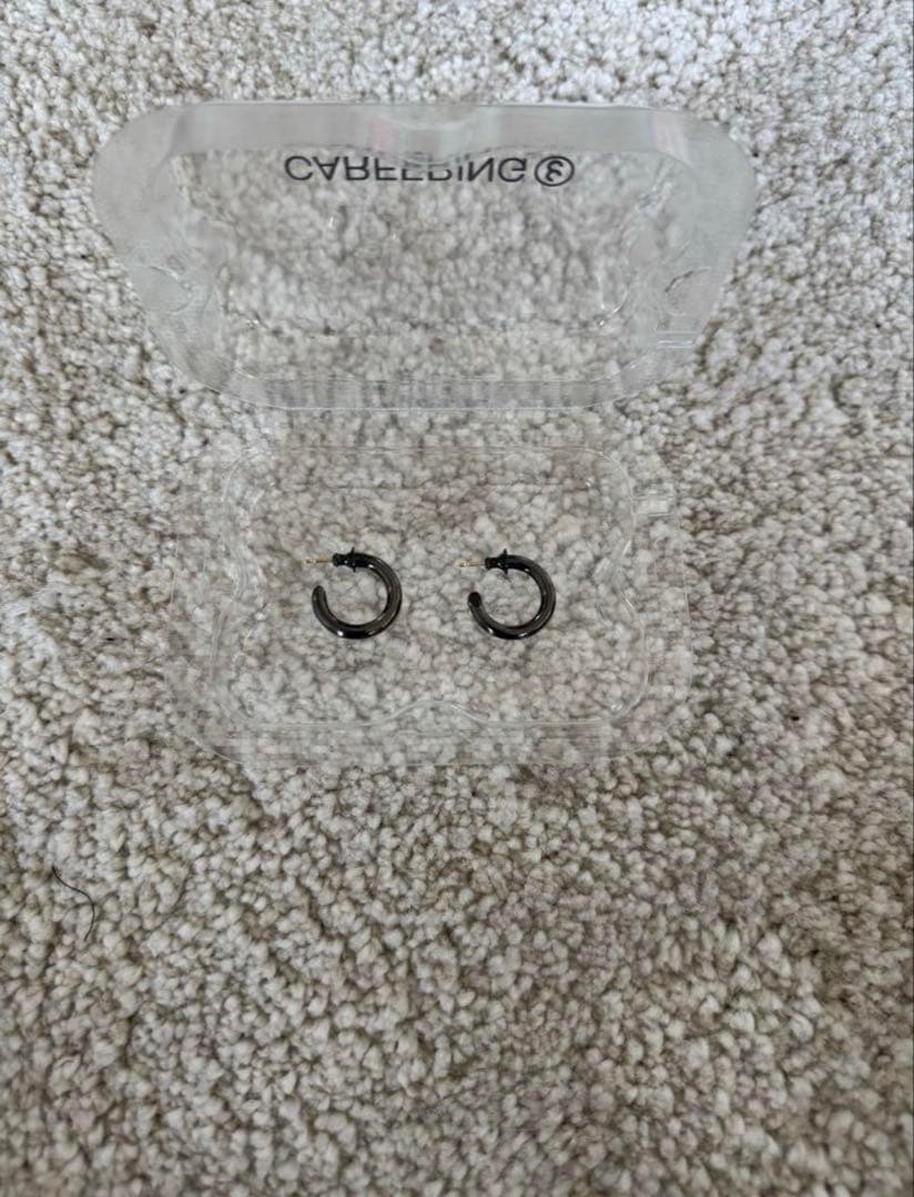 nt出品　キャリアリングブラックフープピアス501（両耳用）